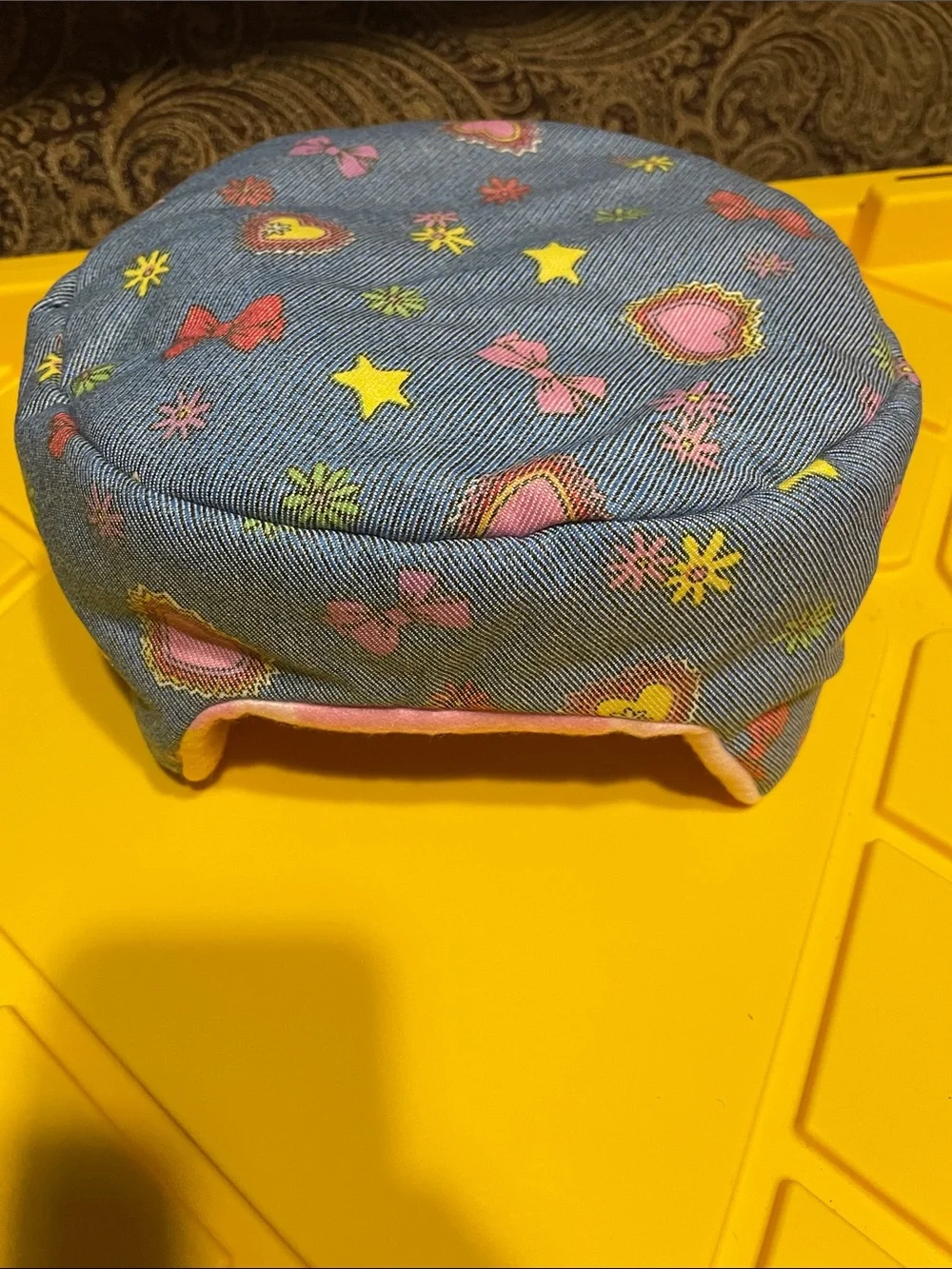 Small pet play and sleep cuddle cup